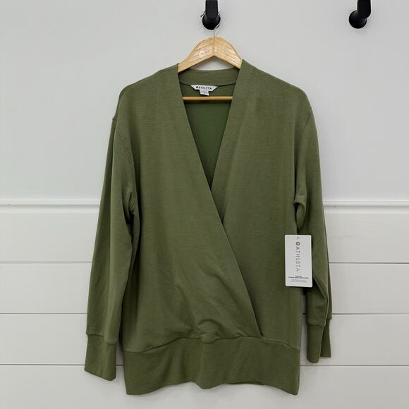 Athleta Sweaters - NWT! Athleta Purana V Neck Sweatshirt Eucalyptus Olive Size M